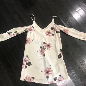 Beautiful dynamite floral dress